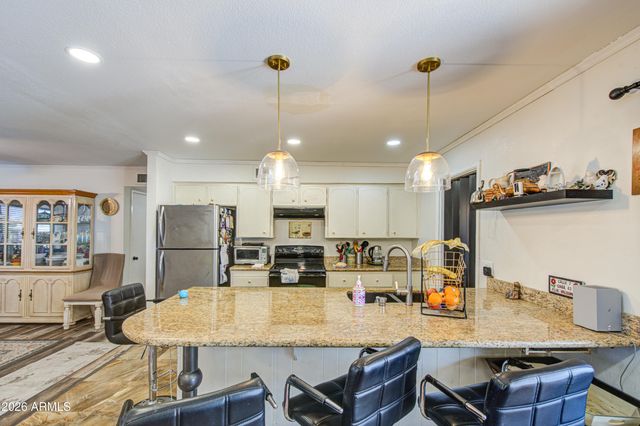 1049 W FRITO Avenue, Mesa, AZ 85210