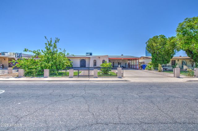 1049 W FRITO Avenue, Mesa, AZ 85210
