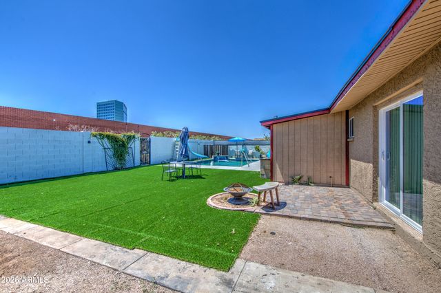 1049 W FRITO Avenue, Mesa, AZ 85210