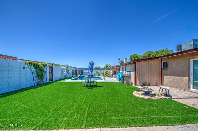 1049 W FRITO Avenue, Mesa, AZ 85210
