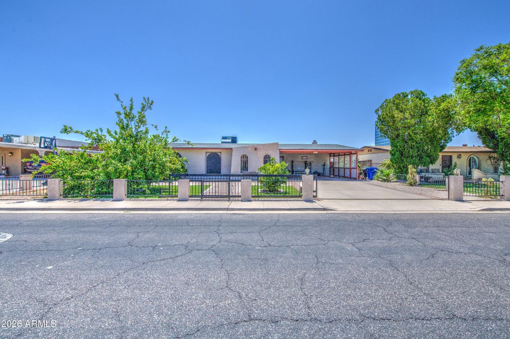 1049 W FRITO Avenue, Mesa, AZ 85210 — photo 2