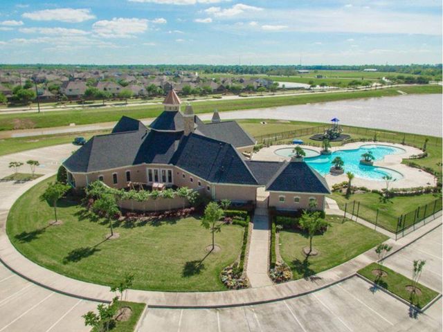 6015 Biltmore Court, Rosenberg, TX 77471