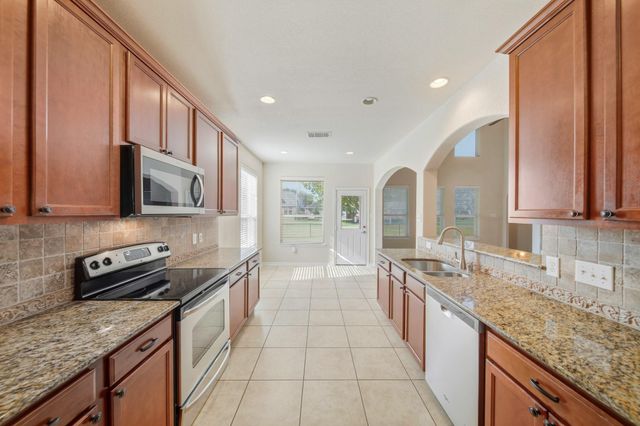 6015 Biltmore Court, Rosenberg, TX 77471