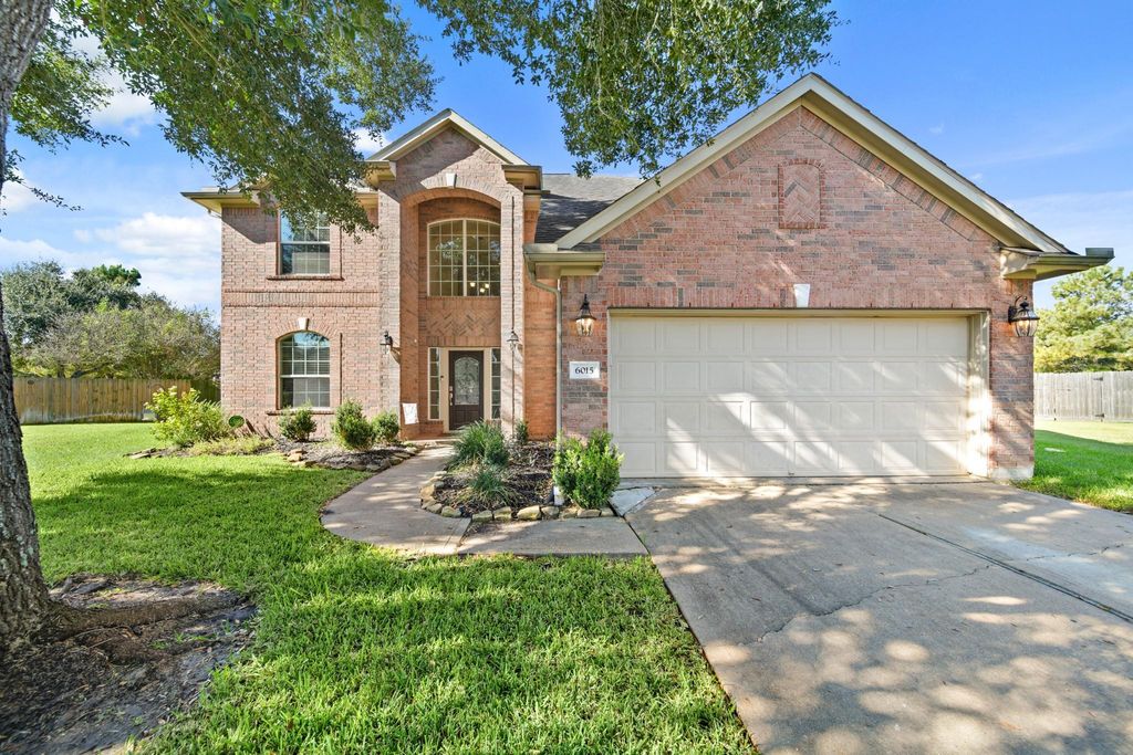 6015 Biltmore Court, Rosenberg, TX 77471