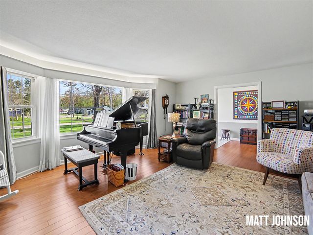 211 Country Club Road, Whitehall, MI 49461