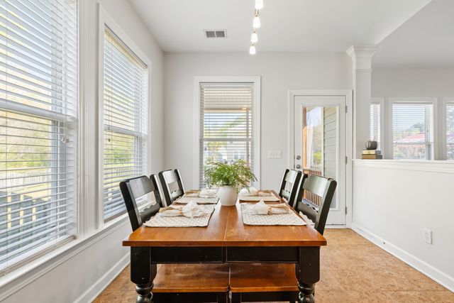 102 Plank Court, Summerville, SC 29485