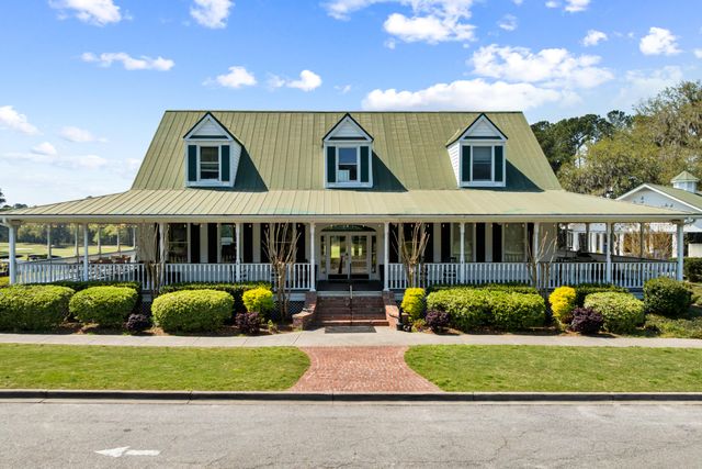 102 Plank Court, Summerville, SC 29485