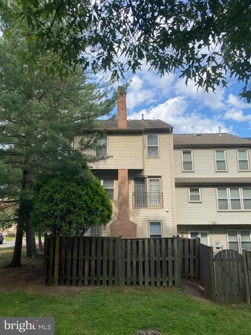 5623 GRESHAM LN, Centreville, VA 20120