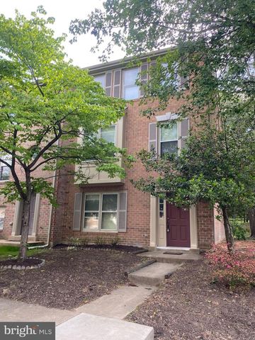 5623 GRESHAM LN, Centreville, VA 20120