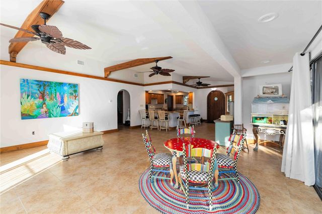 5381 PALOS VERDES DRIVE, Sarasota, FL 34231