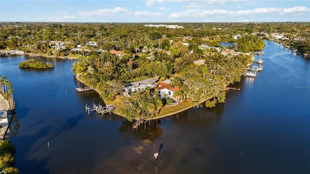 5381 PALOS VERDES DRIVE, Sarasota, FL 34231