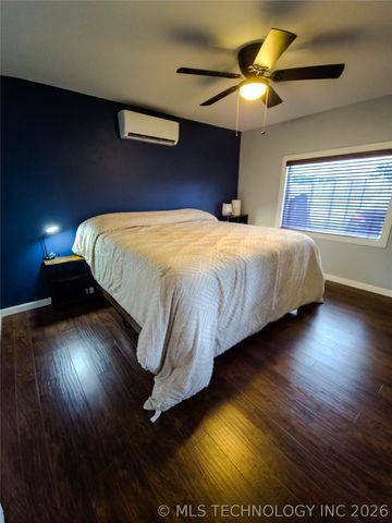 413 Stanton, Calera, OK 74730