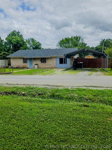 413 Stanton, Calera, OK 74730