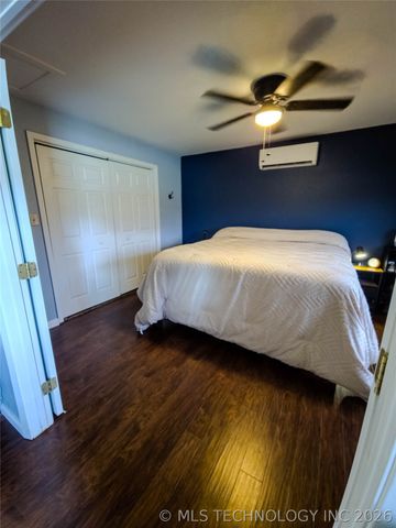 413 Stanton, Calera, OK 74730