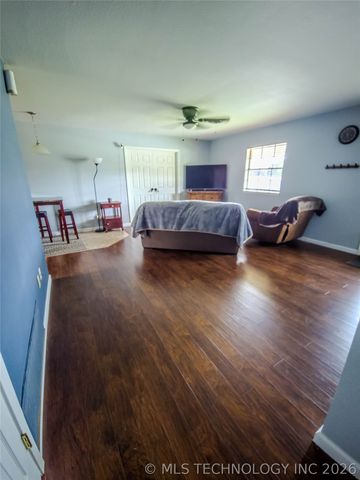 413 Stanton, Calera, OK 74730