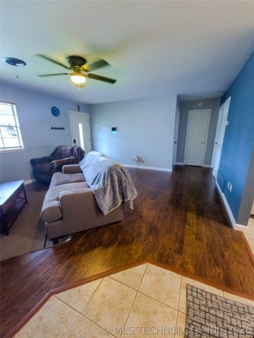 413 Stanton, Calera, OK 74730