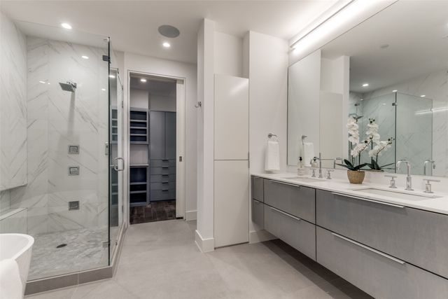 2200 Victory Avenue 2107, Dallas, TX 75219