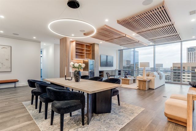 2200 Victory Avenue 2107, Dallas, TX 75219