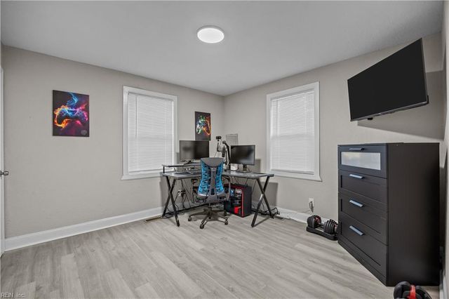 920 Widgeon RD, Norfolk, VA 23513