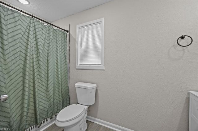 920 Widgeon RD, Norfolk, VA 23513