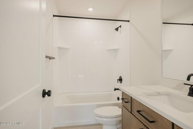 945 S Cloverfield Court, Heber City, UT 84032