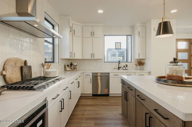 945 S Cloverfield Court, Heber City, UT 84032