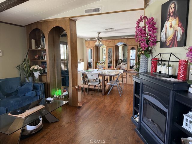 235 Albratoss Lane, Fountain Valley, CA 92708