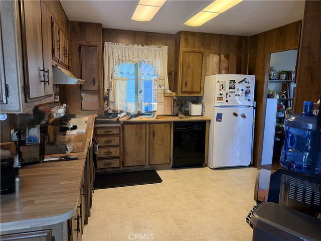 235 Albratoss Lane, Fountain Valley, CA 92708