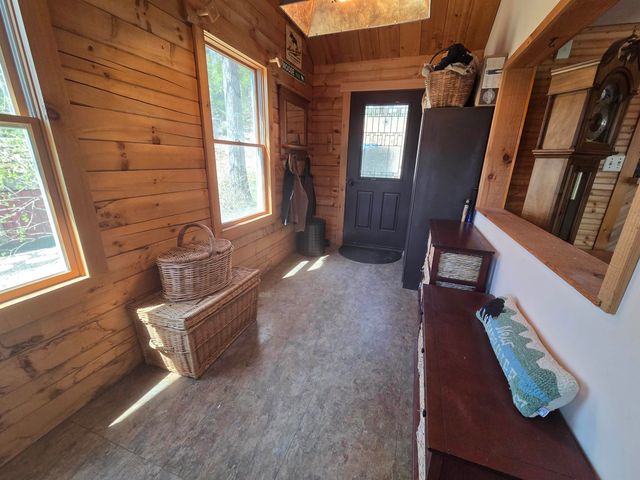 12 Beard Lane, Grafton, NH 03420