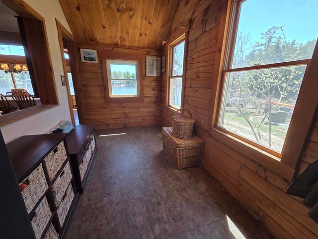12 Beard Lane, Grafton, NH 03420