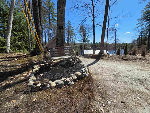 12 Beard Lane, Grafton, NH 03420