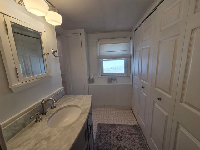 12 Beard Lane, Grafton, NH 03420