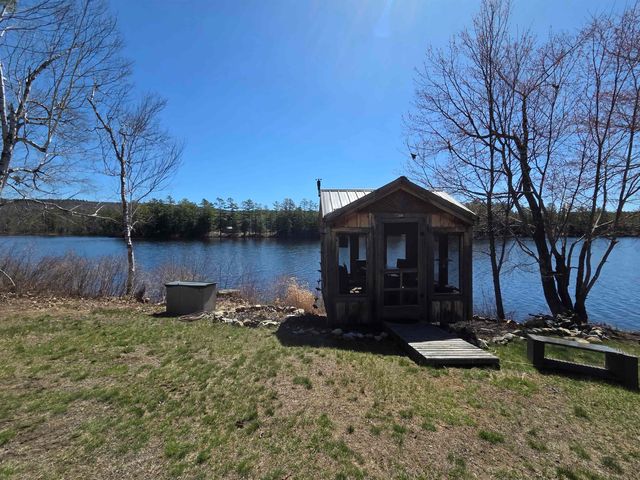 12 Beard Lane, Grafton, NH 03420