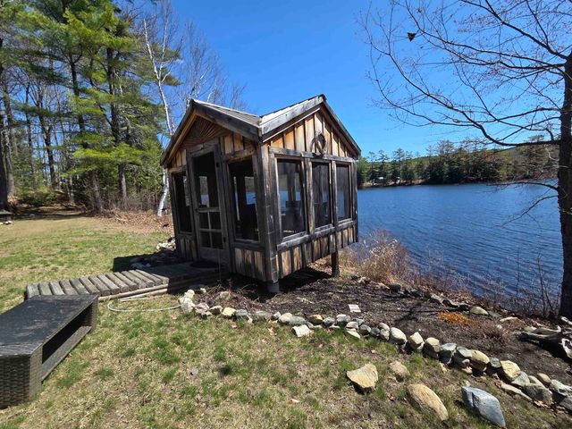 12 Beard Lane, Grafton, NH 03420