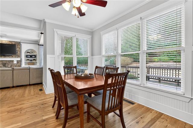 5878 Deer Crossing Drive, Sugar Hill, GA 30518