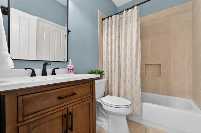 5878 Deer Crossing Drive, Sugar Hill, GA 30518