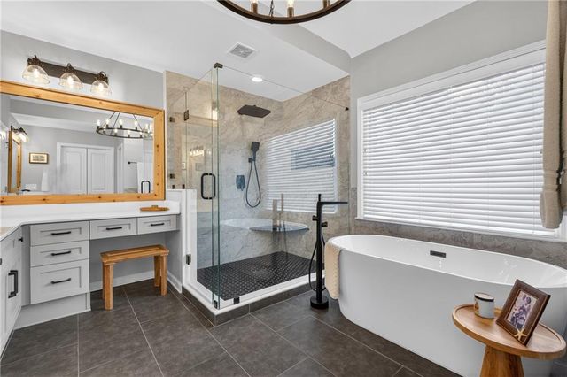 5878 Deer Crossing Drive, Sugar Hill, GA 30518