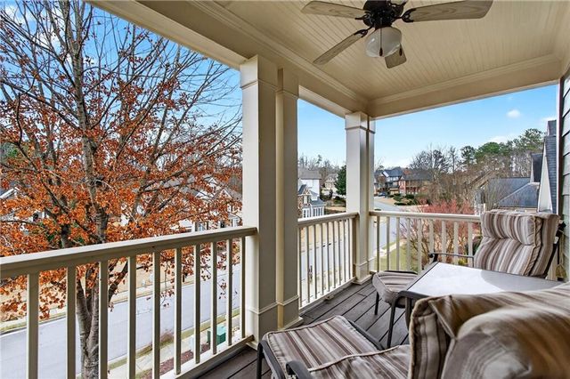 5878 Deer Crossing Drive, Sugar Hill, GA 30518