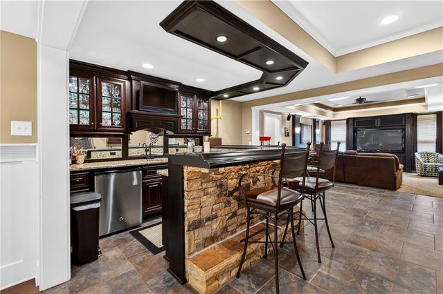 5878 Deer Crossing Drive, Sugar Hill, GA 30518