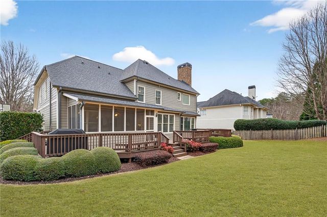 5878 Deer Crossing Drive, Sugar Hill, GA 30518