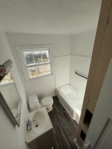 1321 Oak Street, Grand Prairie, TX 75050