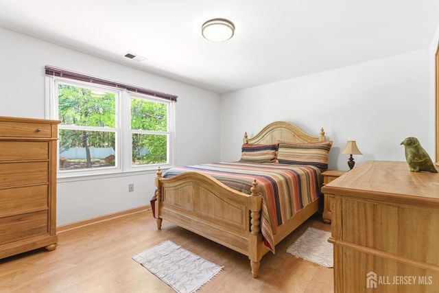 43 Scarlet Drive, Sayreville, NJ 08859
