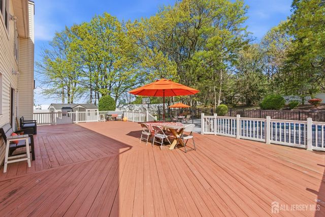43 Scarlet Drive, Sayreville, NJ 08859