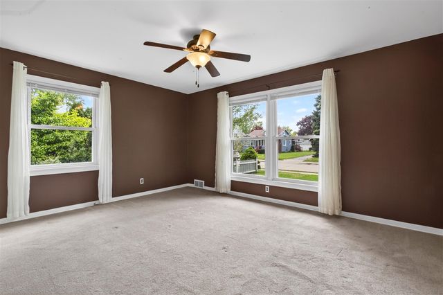 1803 Forres Avenue, Saint Joseph, MI 49085