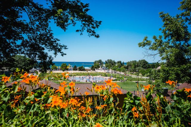 1803 Forres Avenue, Saint Joseph, MI 49085