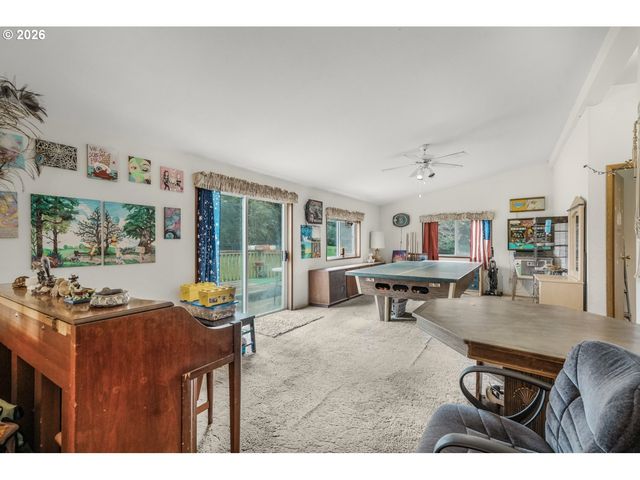 27677 Se WALLY Rd, Boring, OR 97009