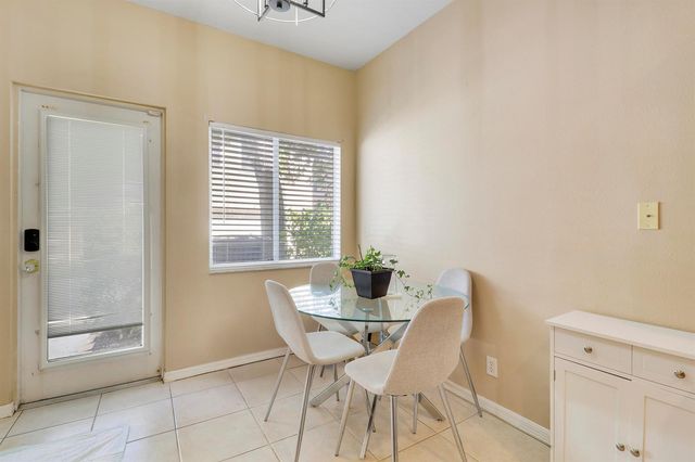 2122 SE Grand Drive, Port St. Lucie, FL 34952