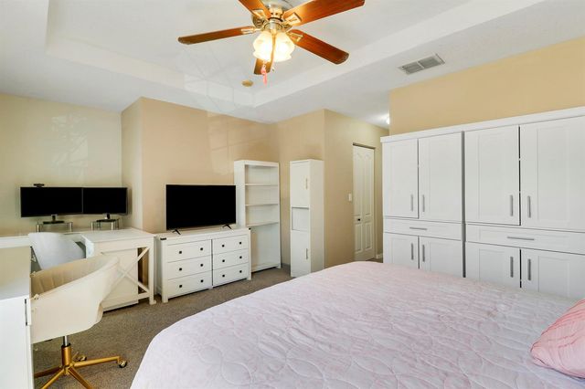 2122 SE Grand Drive, Port St. Lucie, FL 34952