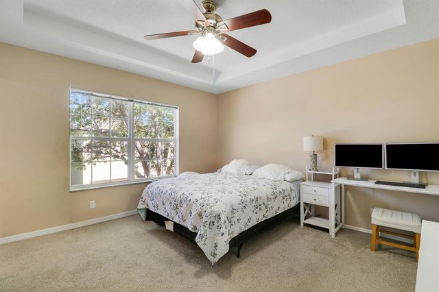 2122 SE Grand Drive, Port St. Lucie, FL 34952