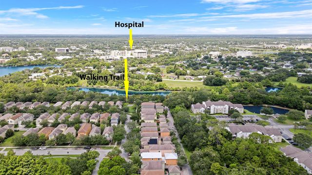 2122 SE Grand Drive, Port St. Lucie, FL 34952